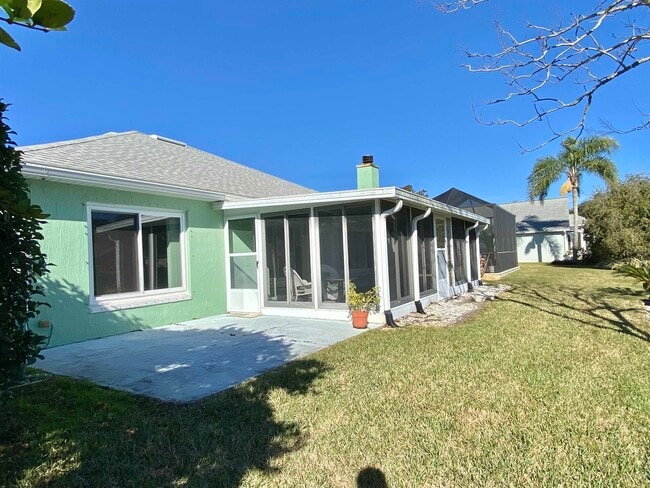 Building Photo - 524 Peninsula Ct