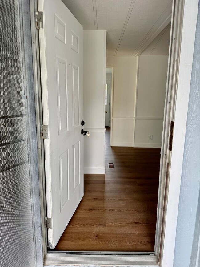 Building Photo - Rehabbed Manufactured Home