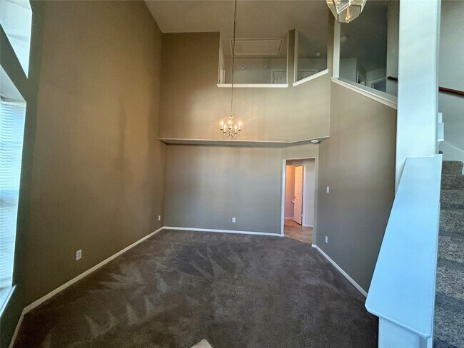 Building Photo - 19718 River Pointe Ln