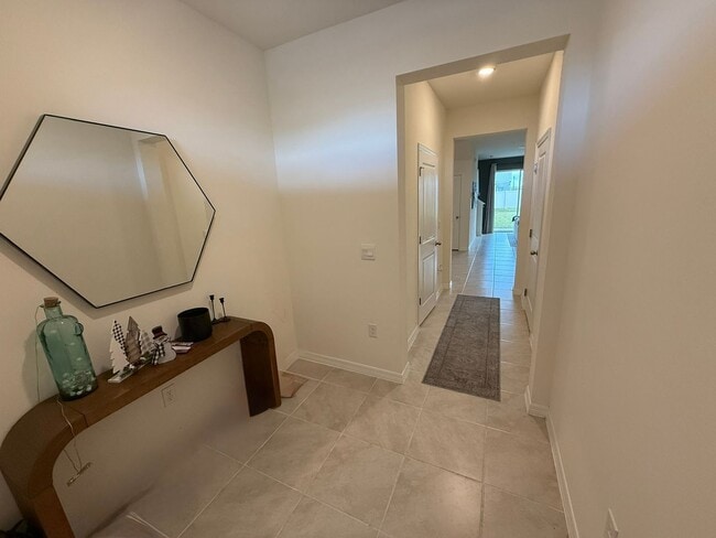 Building Photo - 641 Preston Cv Dr