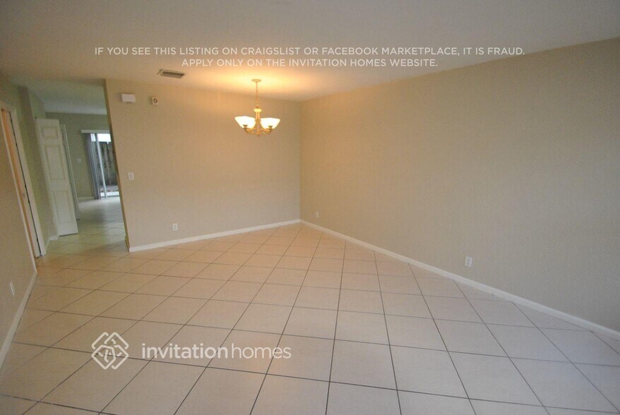 Building Photo - 964 Summit Lake Dr