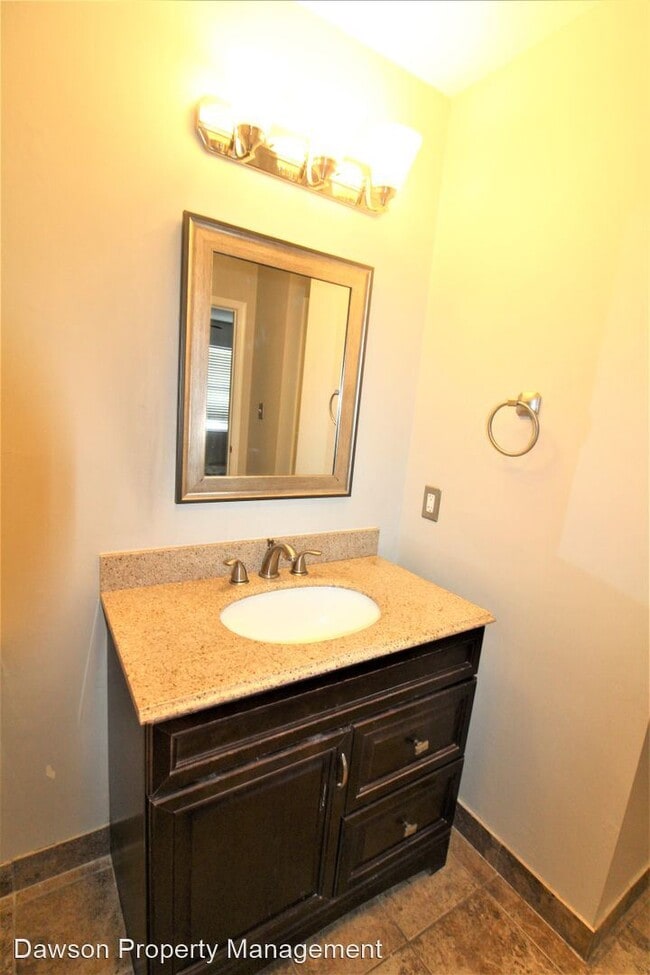 Building Photo - 3 br, 2 bath House - 9229 Covedale Drive