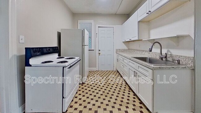 Building Photo - 938 Cordova Pl