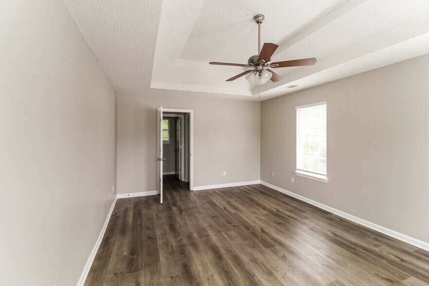 Building Photo - 6261 Remington Park