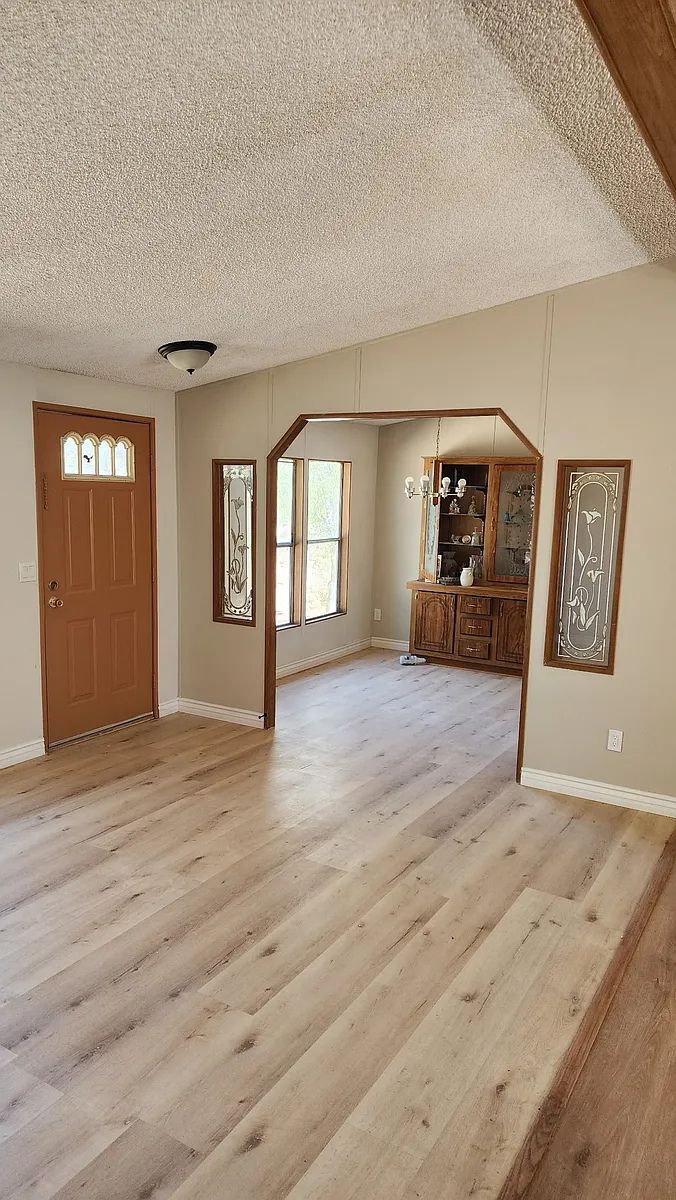 Building Photo - 1856 Avenida San Sebastian