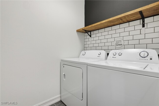 Building Photo - 7894 Bristol Cir