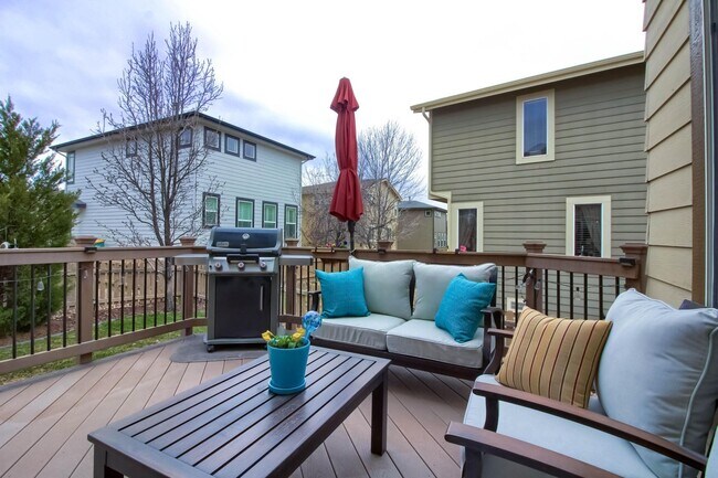 Building Photo - Highlands Ranch Spacious 3 bed 2.5 bath