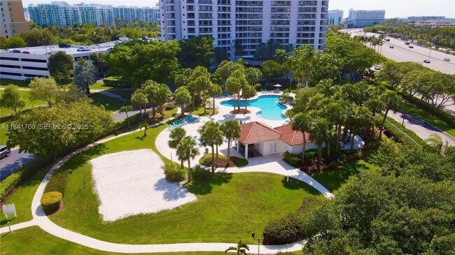 Building Photo - 3300 NE 192 St