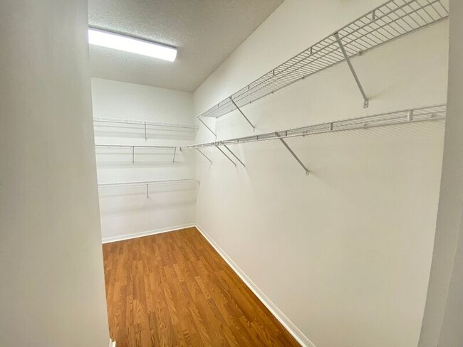 Building Photo - 9951 Indigo Bay Cir