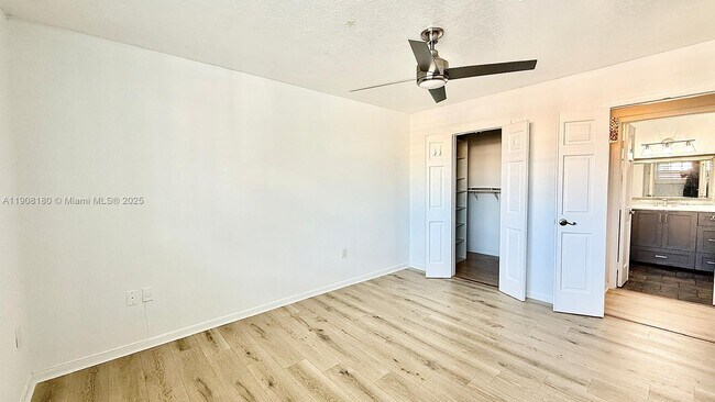 Building Photo - 1727 Village Blvd