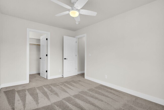 Building Photo - Spacious 6 Bed Home with Dual Kitchens, EV Charging & Modern Finishes in Layton