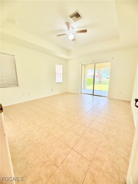 Building Photo - 2452 NW 9th St