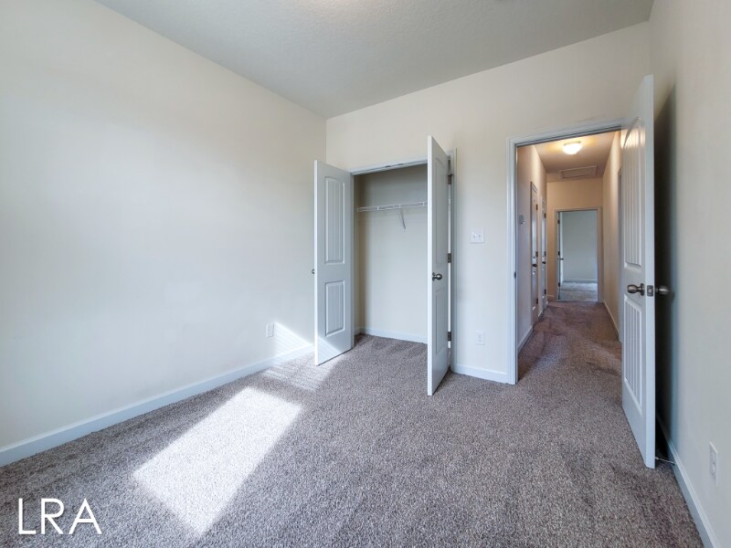 Building Photo - 520 Shallotte Ln