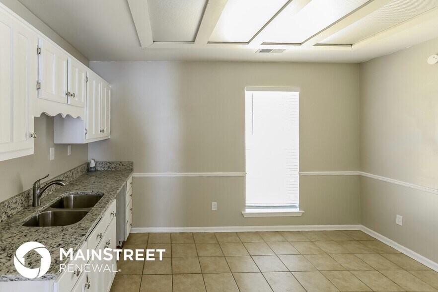 Building Photo - 4511 Country Brook Dr