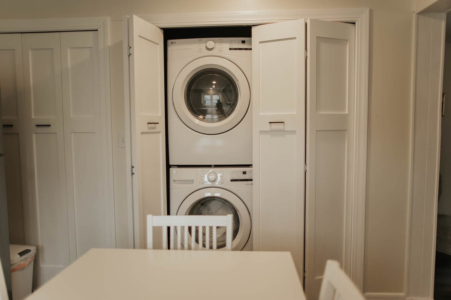 Building Photo - 909 S Mitchell St