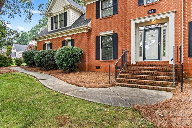 Building Photo - 9033 Pennyhill Dr
