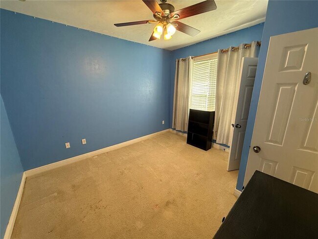 Building Photo - 8762 FL-26