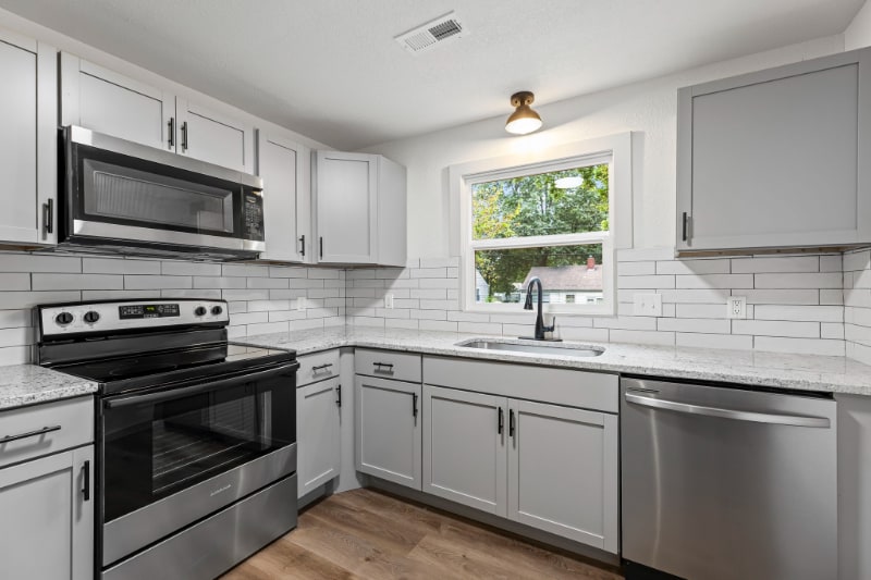 Building Photo - 4407 S Ocheltree St