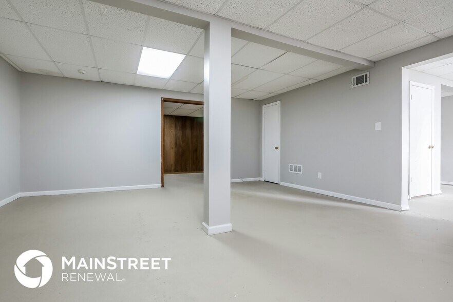 Building Photo - 601 Mountain Harbor