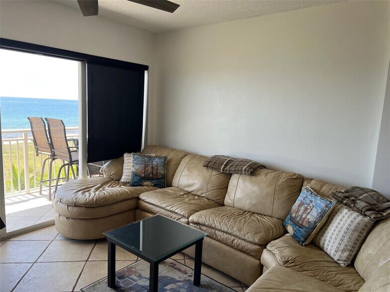 Primary Photo - 710 N Ocean Blvd