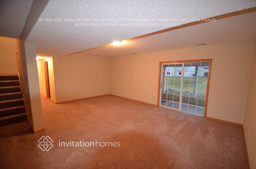 Building Photo - 1144 Dorothy Ln