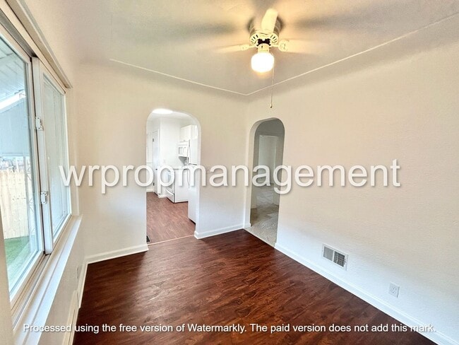 Building Photo - 2 Bed 1 Bath House in Washington Local Sch...