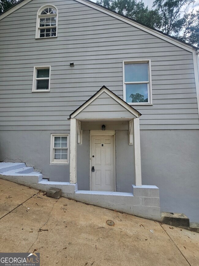 Primary Photo - 234 Patterson Ave SE