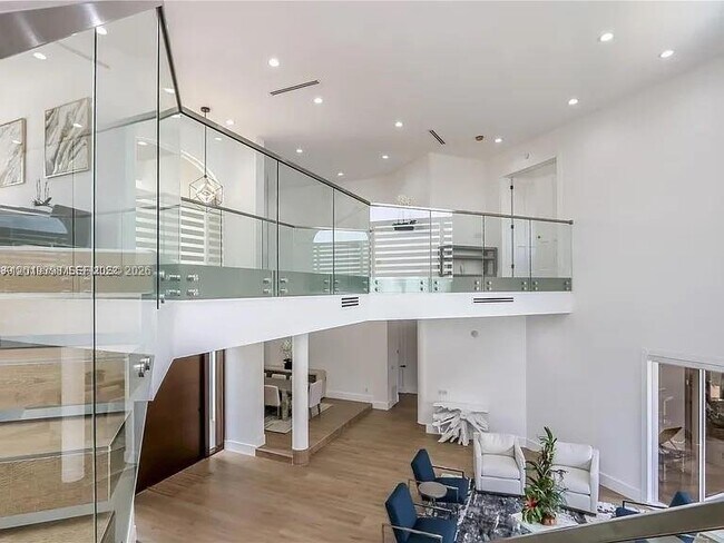 Building Photo - 14 Ardoch Pl
