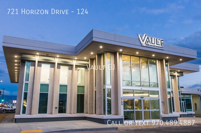 Building Photo - 721 Horizon Dr