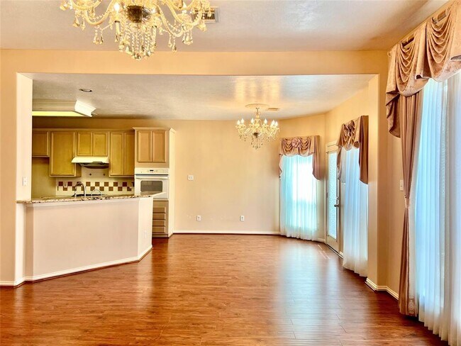 Building Photo - 4202 Grand Plantation Ln