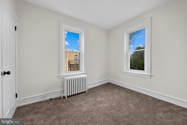 Building Photo - 7608 Chelwynde Ave