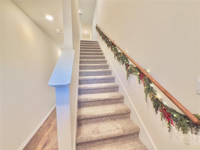 Building Photo - 6000 Holly Spg Rd