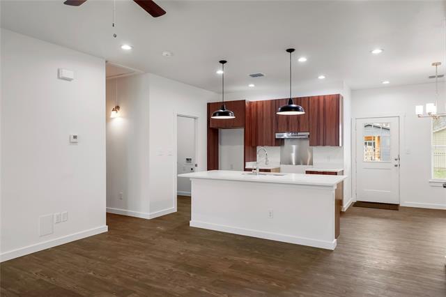 Building Photo - 10117 Royce Dr