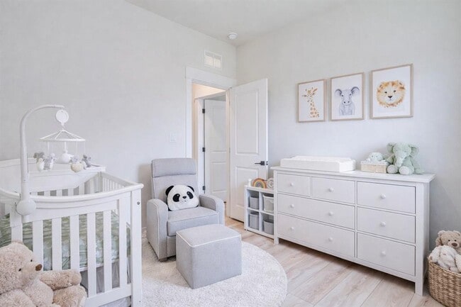 Building Photo - 297 Tree Nut Lp