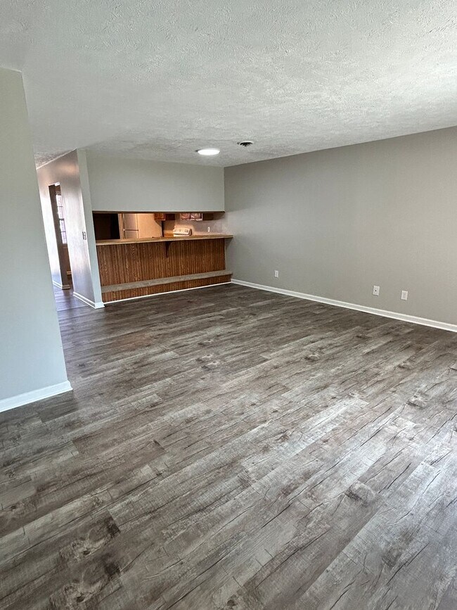 Building Photo - 1522 Pearl Ave