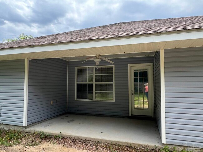 Building Photo - 10440 Millbrook Dr