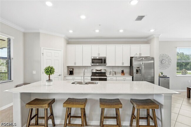 Building Photo - 2353 Anguilla Dr