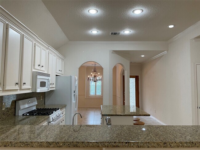 Building Photo - 156 Harbour Town Dr