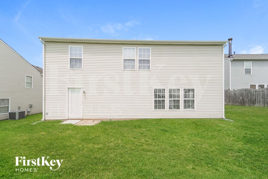 Building Photo - 1112 Rainier Ln