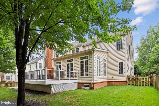 Building Photo - 42855 Chatelain Cir