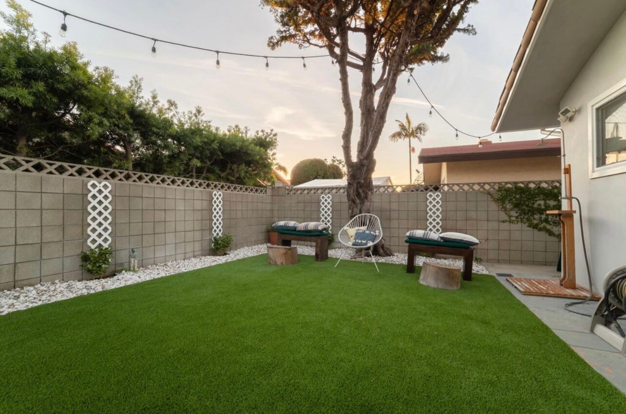 Backyard + Patio - 1530 Marine Ave