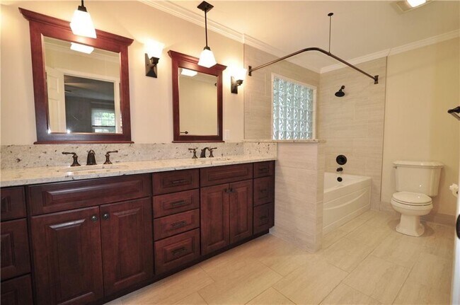 Building Photo - 4330 Blackland Way
