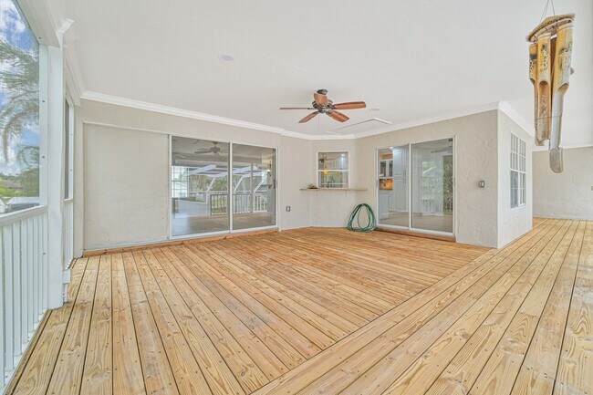 Building Photo - **Direct Gulf Access Pool Home! 4 BED/3 BA...