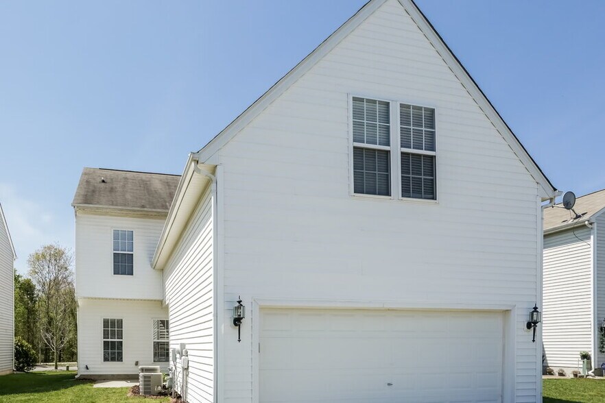 Building Photo - 5049 Prosperity Ridge Rd