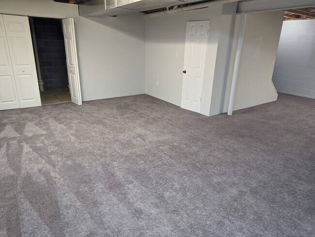 Building Photo - 34521 Springvale Cir