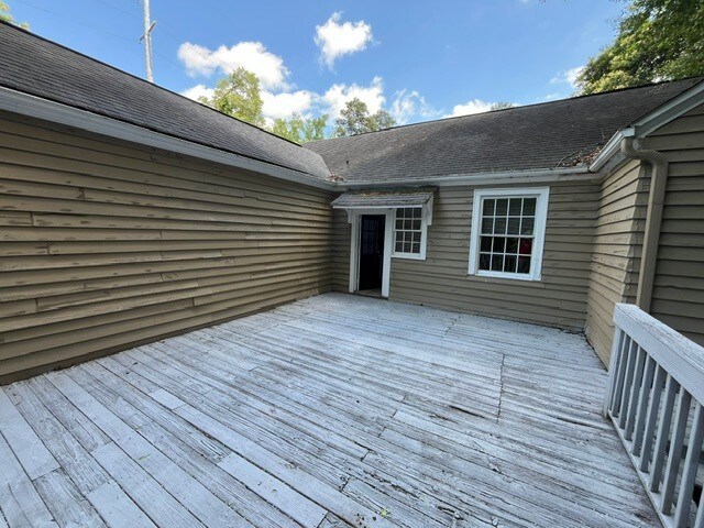 Building Photo - 967 Glenridge Dr