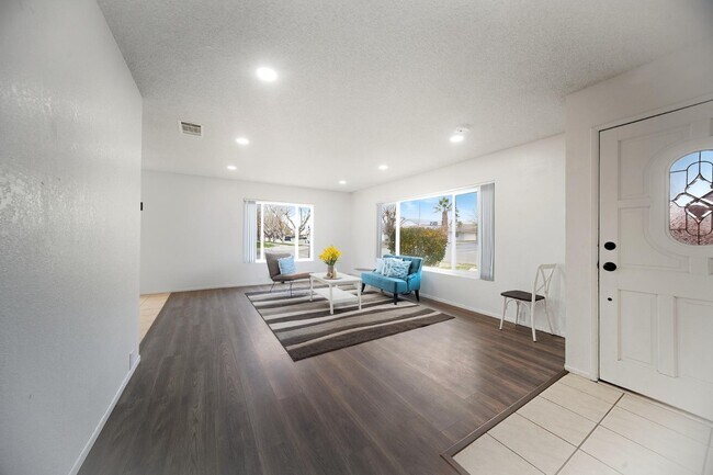 Building Photo - 26763 Cumberland Ln
