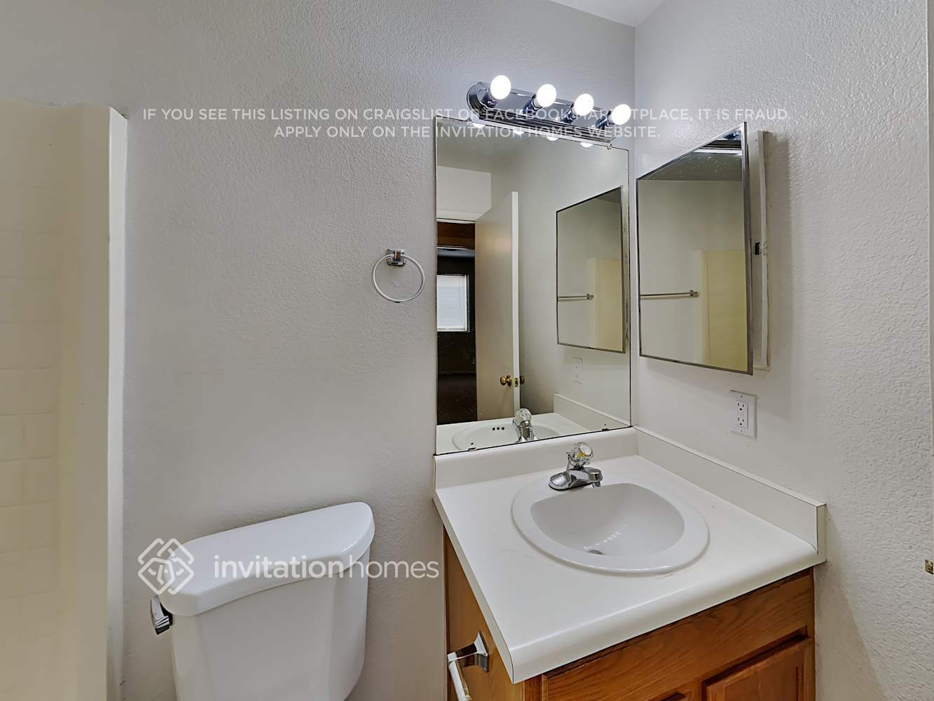 Building Photo - 8315 W Clear Stream Dr