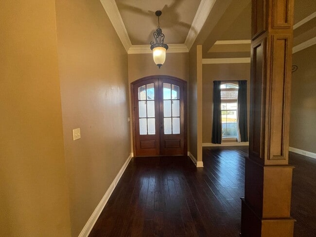 Building Photo - Gardens Of Southgate Beauty, Waiting for You!