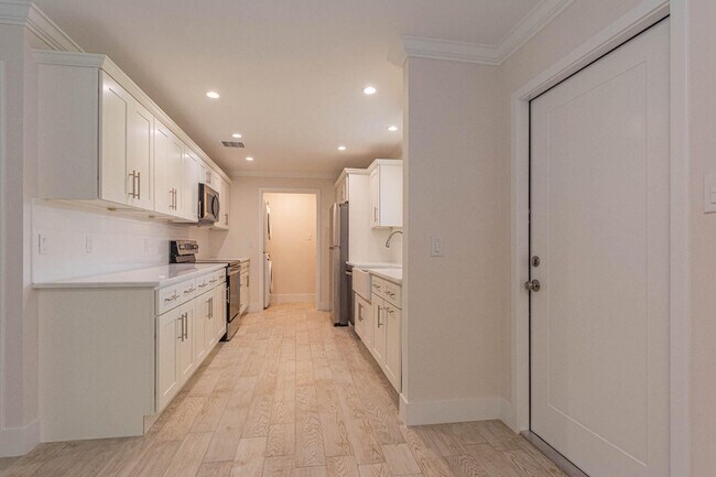 Building Photo - 12955 91st St